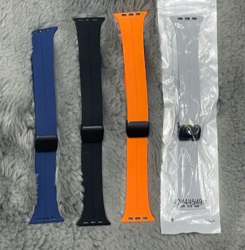 44MM MAGNET SILICONE STRAPS (Pack of 1)